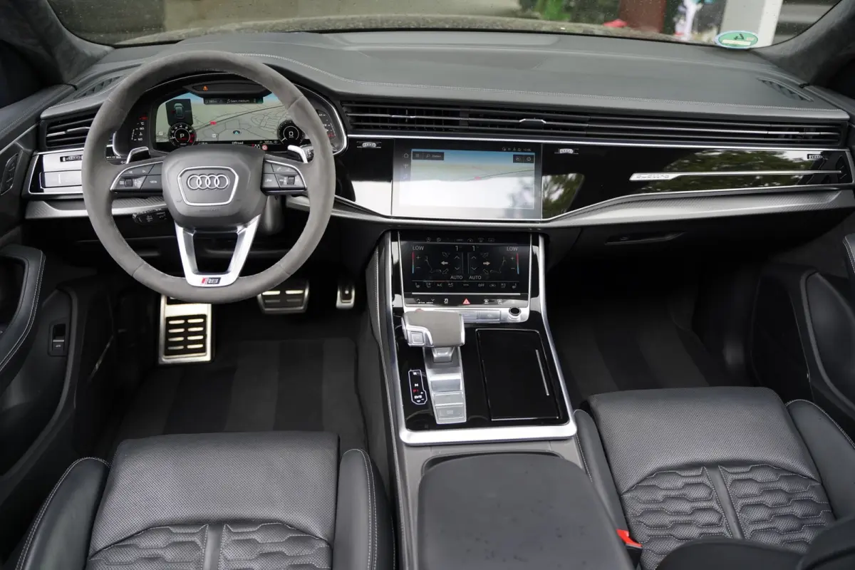 RSQ8 4.0 TFSI RS quattro Pano Ceramic Leder B&O 360Cam Softclose Alcantara Roof Trekhaak