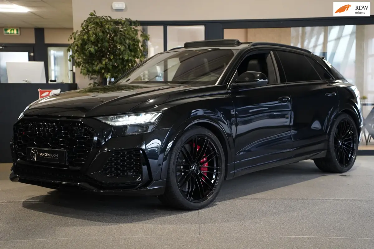 RSQ8 4.0 TFSI RS quattro Pano Ceramic Leder B&O 360Cam Softclose Alcantara Roof Trekhaak