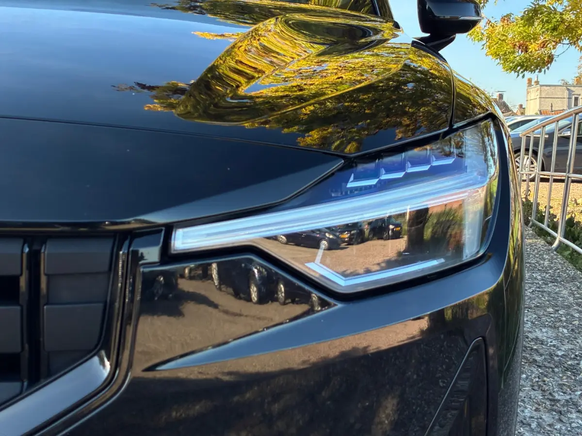 Standard Range Single Motor 63kWh | 90% Soh + Carplay + Camera Nu € 17.975,-!!!