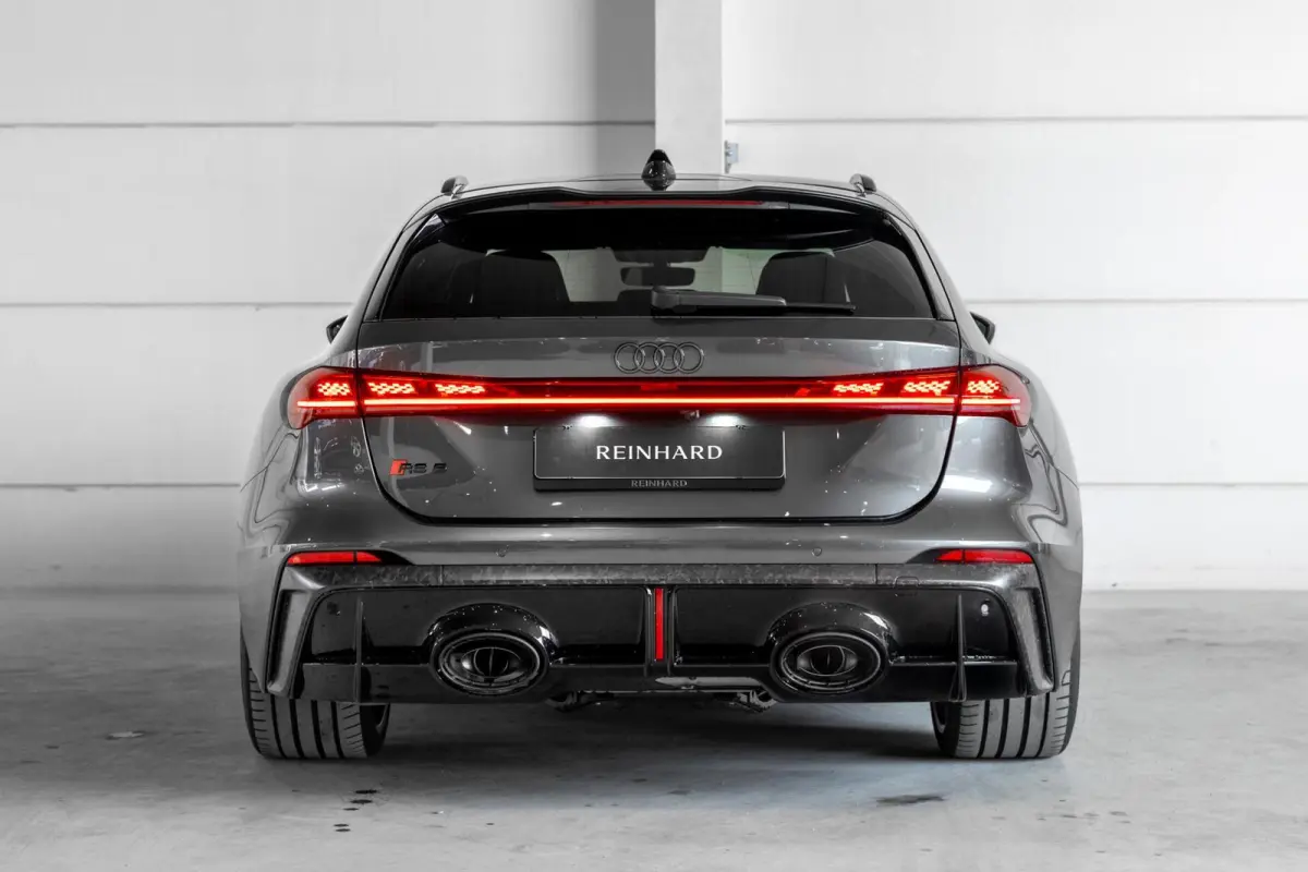 Avant RS 5 quattro