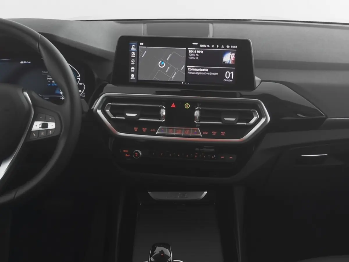 xDrive30e Executive | LEDER | CAMERA | ECC | Full LED !