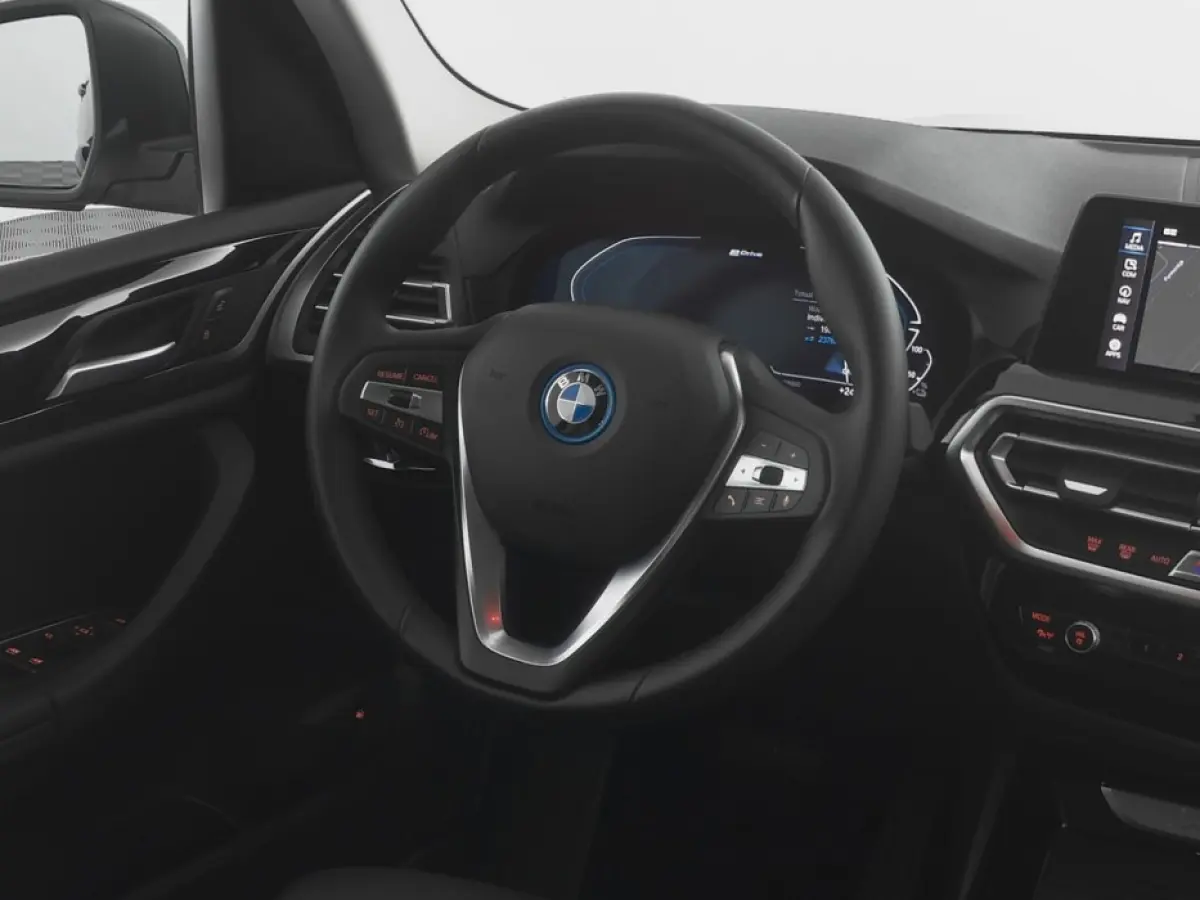 xDrive30e Executive | LEDER | CAMERA | ECC | Full LED !