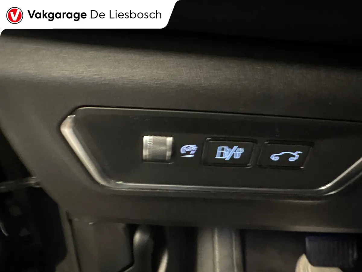 1.5 / Pano / Navigatie / Camera / Infinity / Memory / Elek.klep / Apple carplay
