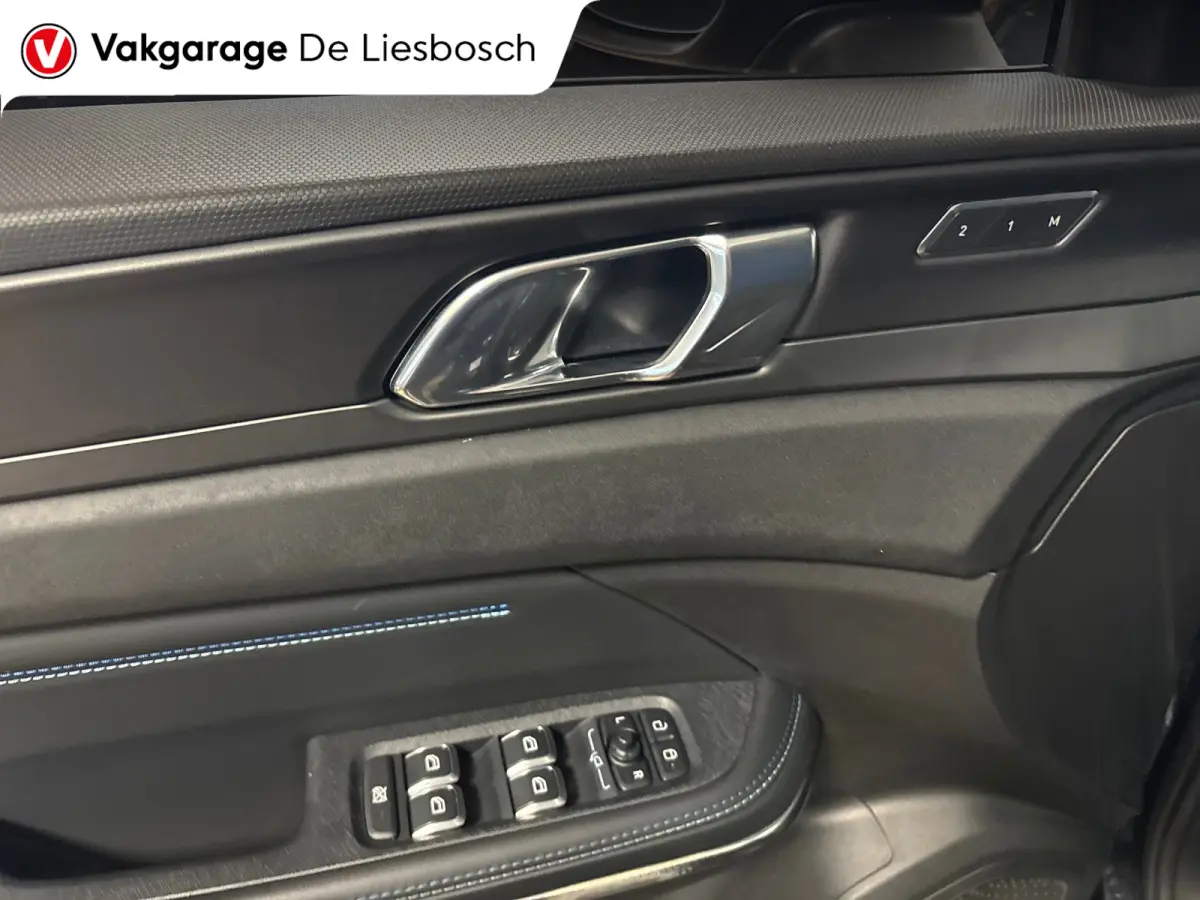 1.5 / Pano / Navigatie / Camera / Infinity / Memory / Elek.klep / Apple carplay