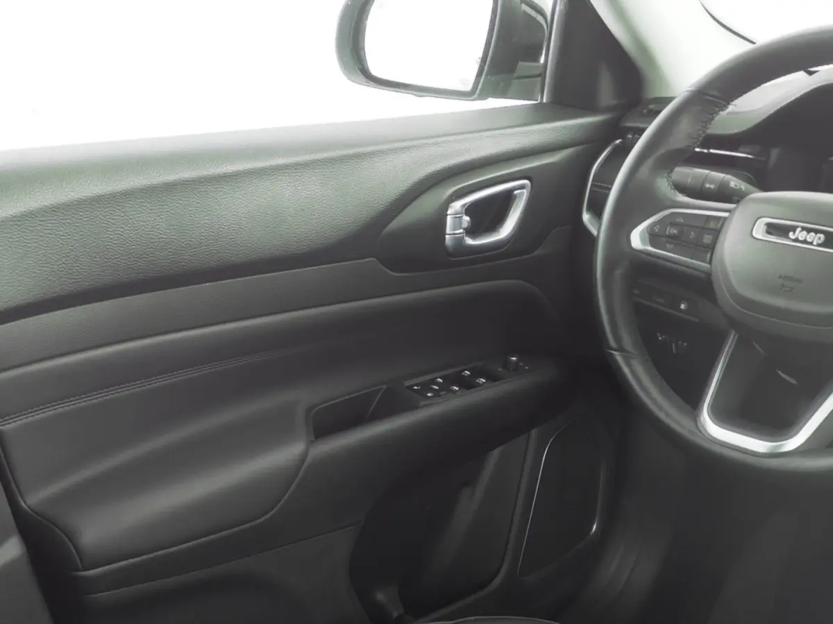 4xe 190 Plug-in Hybrid Altitude | CARPLAY | ECC | PDC | Half LEDER !