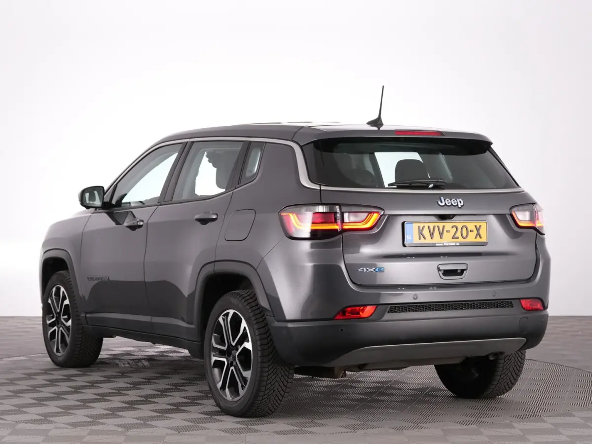 4xe 190 Plug-in Hybrid Altitude | CARPLAY | ECC | PDC | Half LEDER !