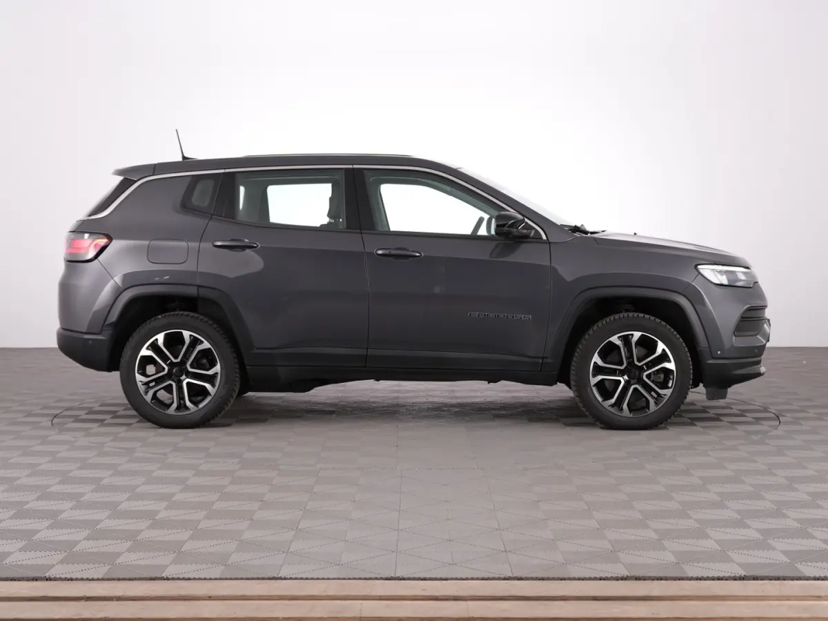 4xe 190 Plug-in Hybrid Altitude | CARPLAY | ECC | PDC | Half LEDER !