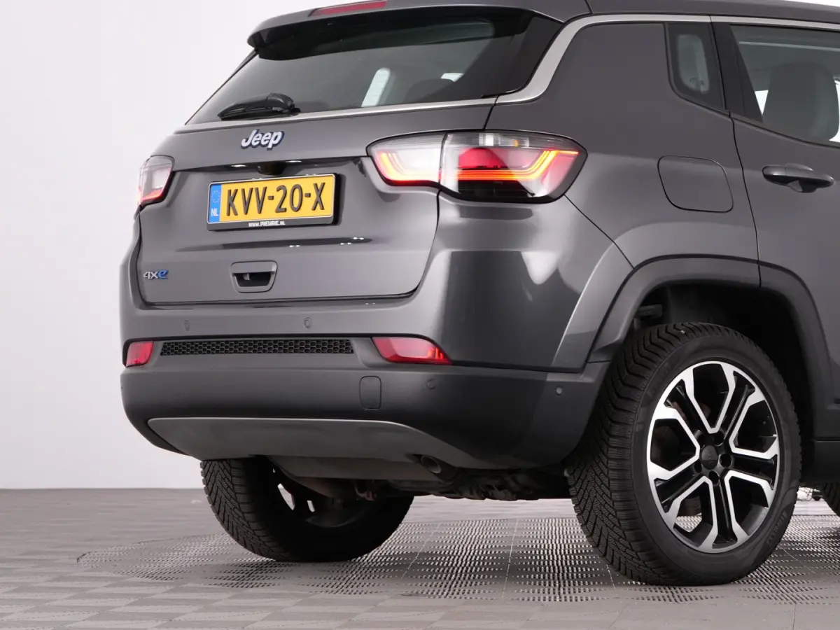 4xe 190 Plug-in Hybrid Altitude | CARPLAY | ECC | PDC | Half LEDER !