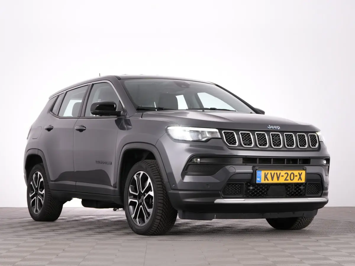 4xe 190 Plug-in Hybrid Altitude | CARPLAY | ECC | PDC | Half LEDER !