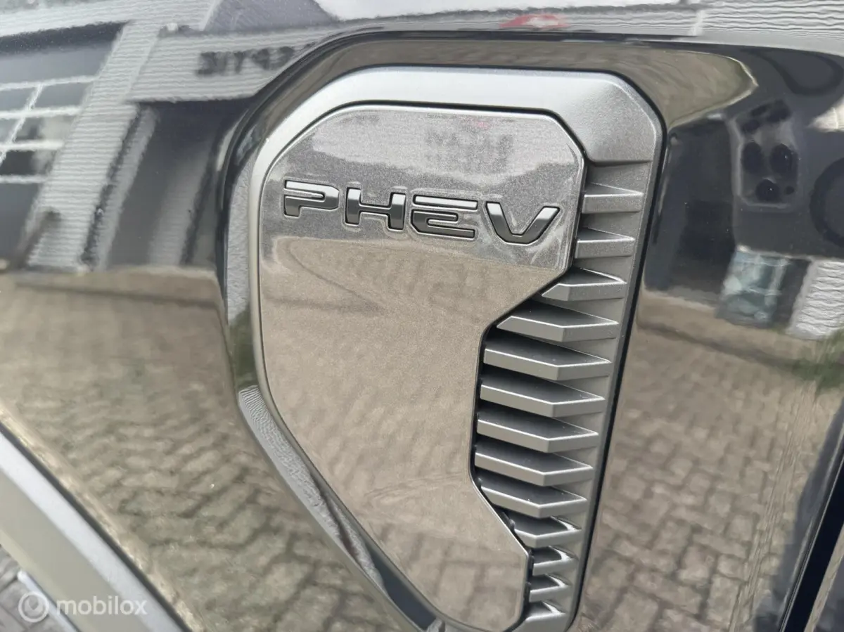 2.3 PHEV Wildtrak