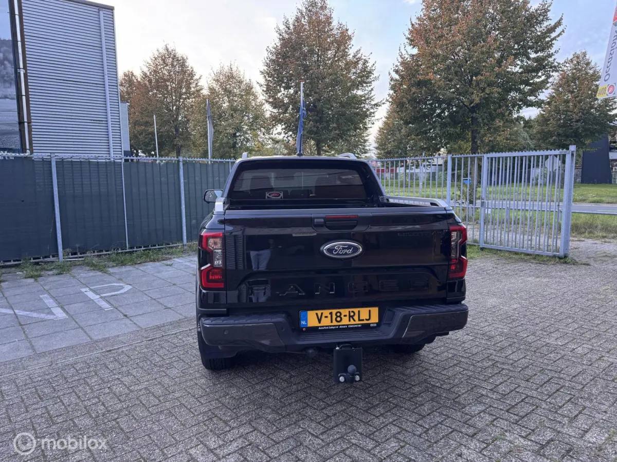 2.3 PHEV Wildtrak