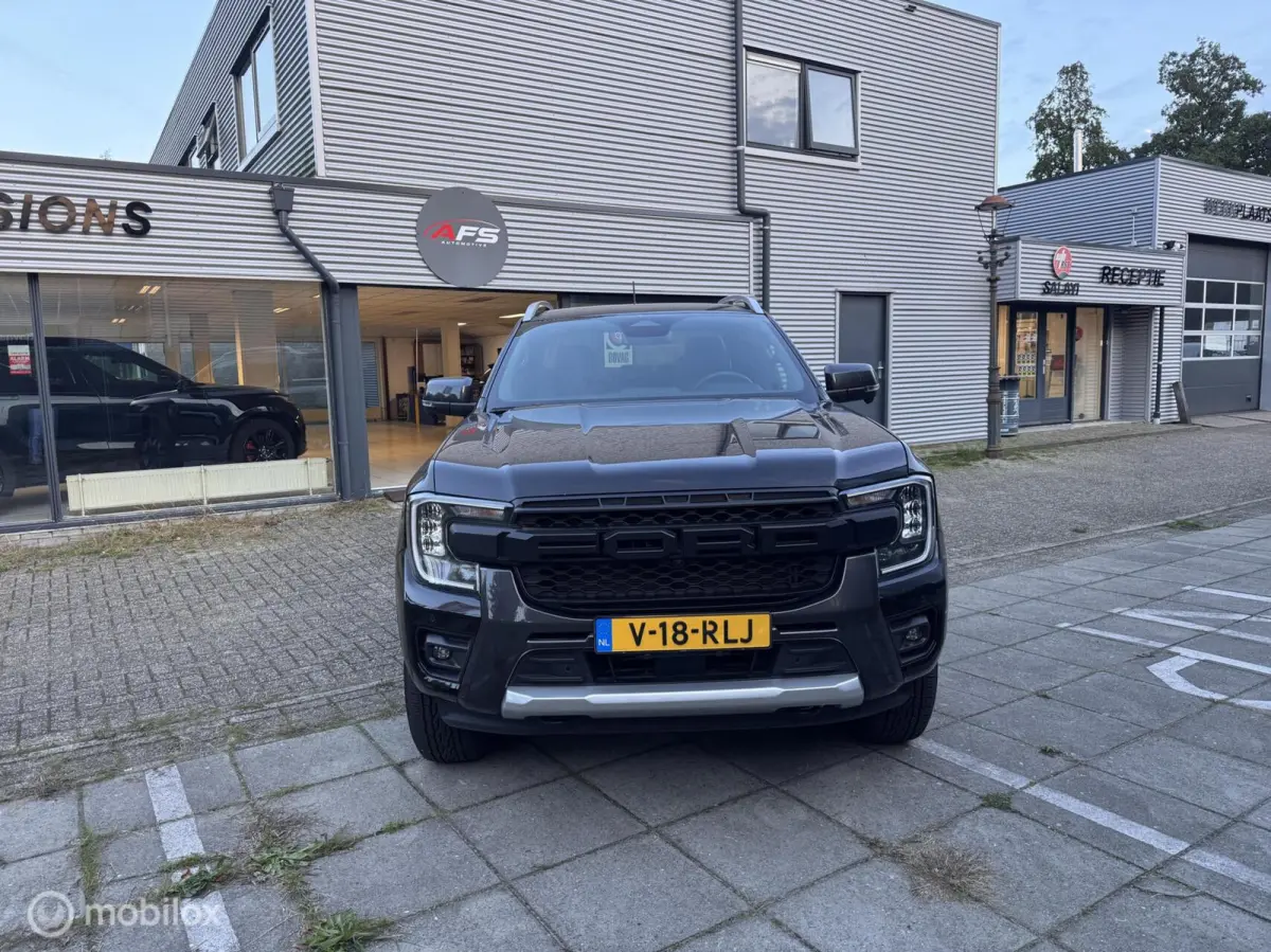 2.3 PHEV Wildtrak