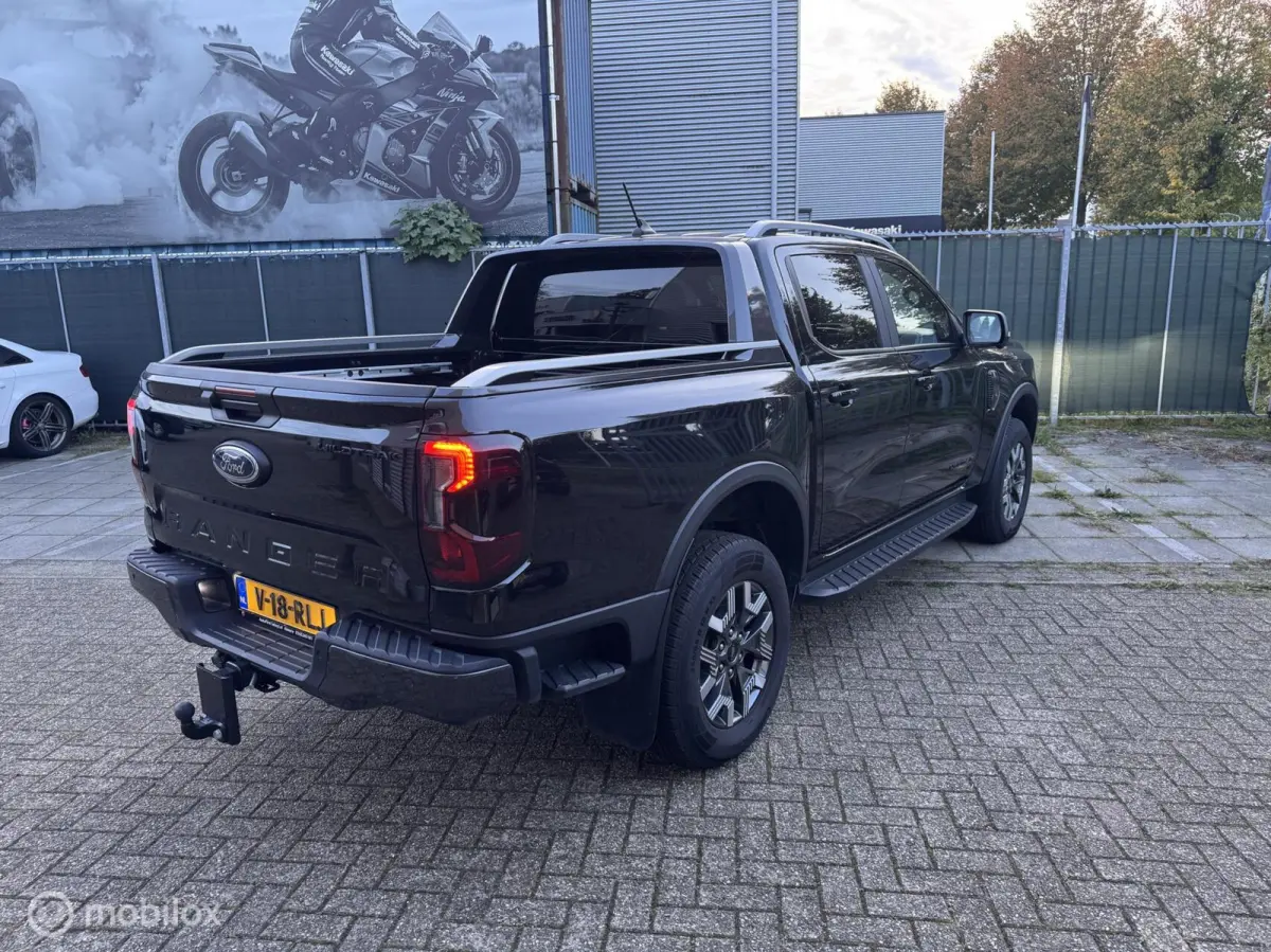 2.3 PHEV Wildtrak