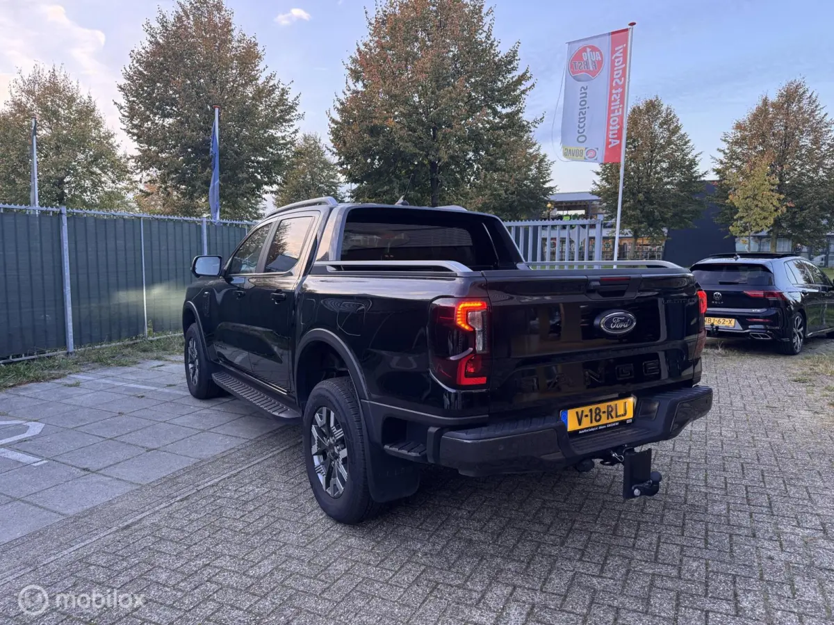 2.3 PHEV Wildtrak