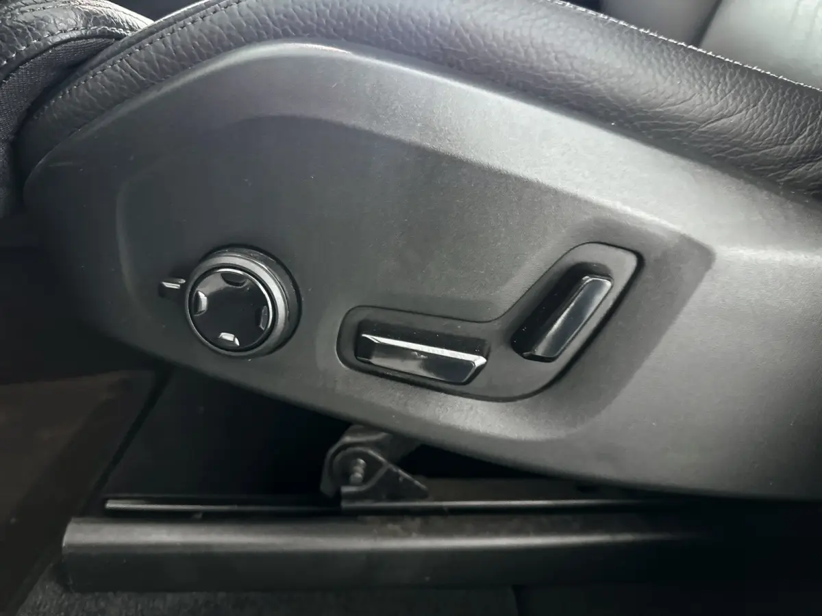 T5 AWD Inscription | Panoramadak | 360° camera | Harman Kardon | Head-up display | Stoelverwarming | Trekhaak