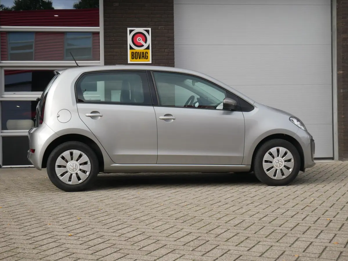 Up! 1.0 BMT high up! 85PK Cruise| BT| Camera| NL Auto