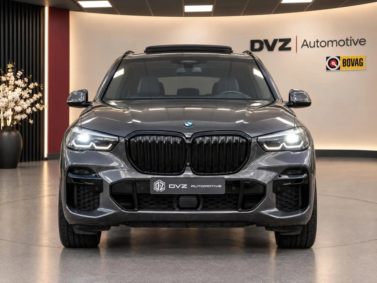 XDrive45e High Executive M-Sport | SOH 100% | Skylounge | Active Steering | Ventilatie | BTW