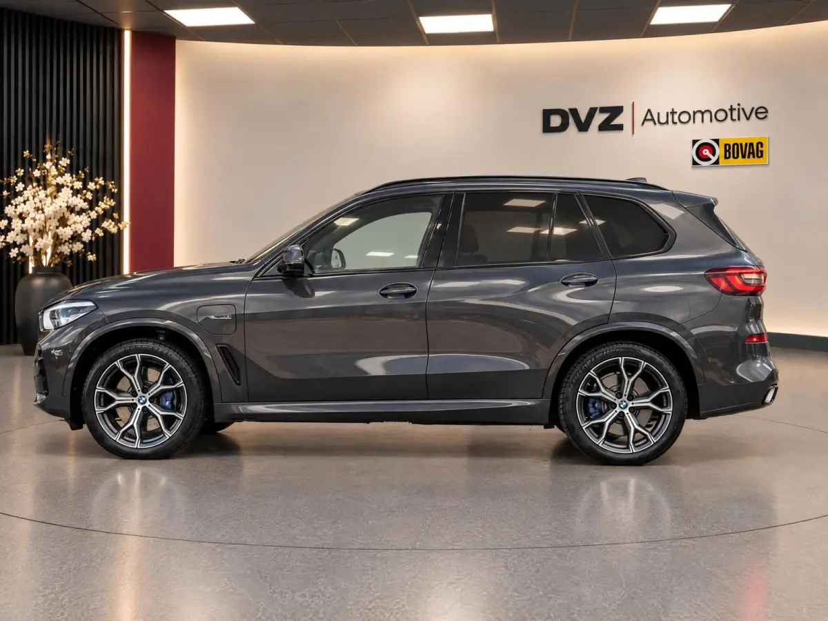 XDrive45e High Executive M-Sport | SOH 100% | Skylounge | Active Steering | Ventilatie | BTW
