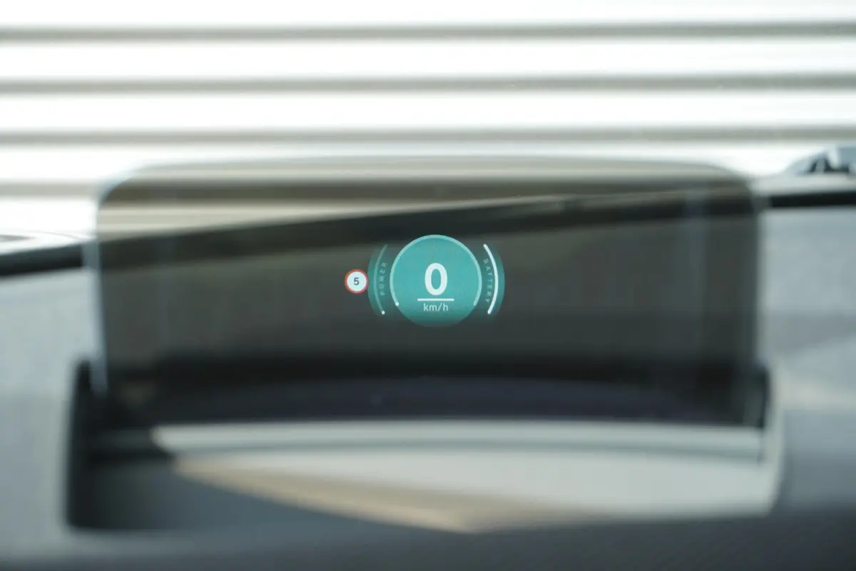 Cooper E John Cooper Works | Pakket XL | Glazen Panoramadak | Elektrisch verstelbare stoelen met massage | Harman Kardon | Head-Up Display | Stuur- & Stoelverwarming | Active Cruise Control 