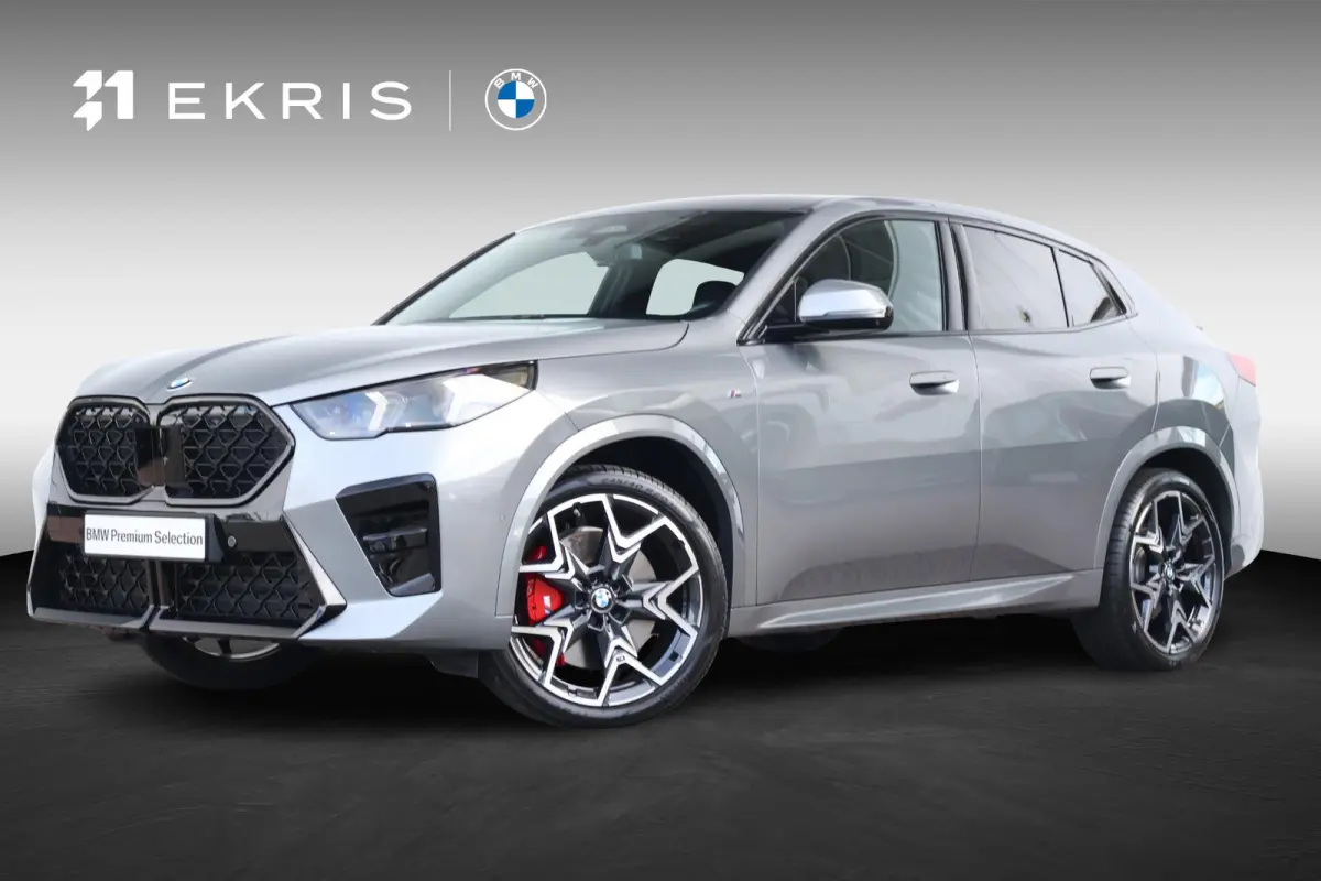 sDrive20i | Sport Pakket Pro | Panorama Dak | Trekhaak | Driving Assistant Plus | Stuur & Stoel Verwarming | Harman Kardon | Parking Assistant Plus | Head-Up |