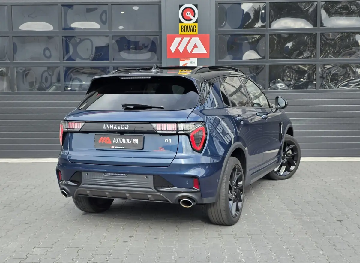 1.5 Black Edition Panoramadak|360° Camera|ACC|Stoelverwarming|Navi|Carplay