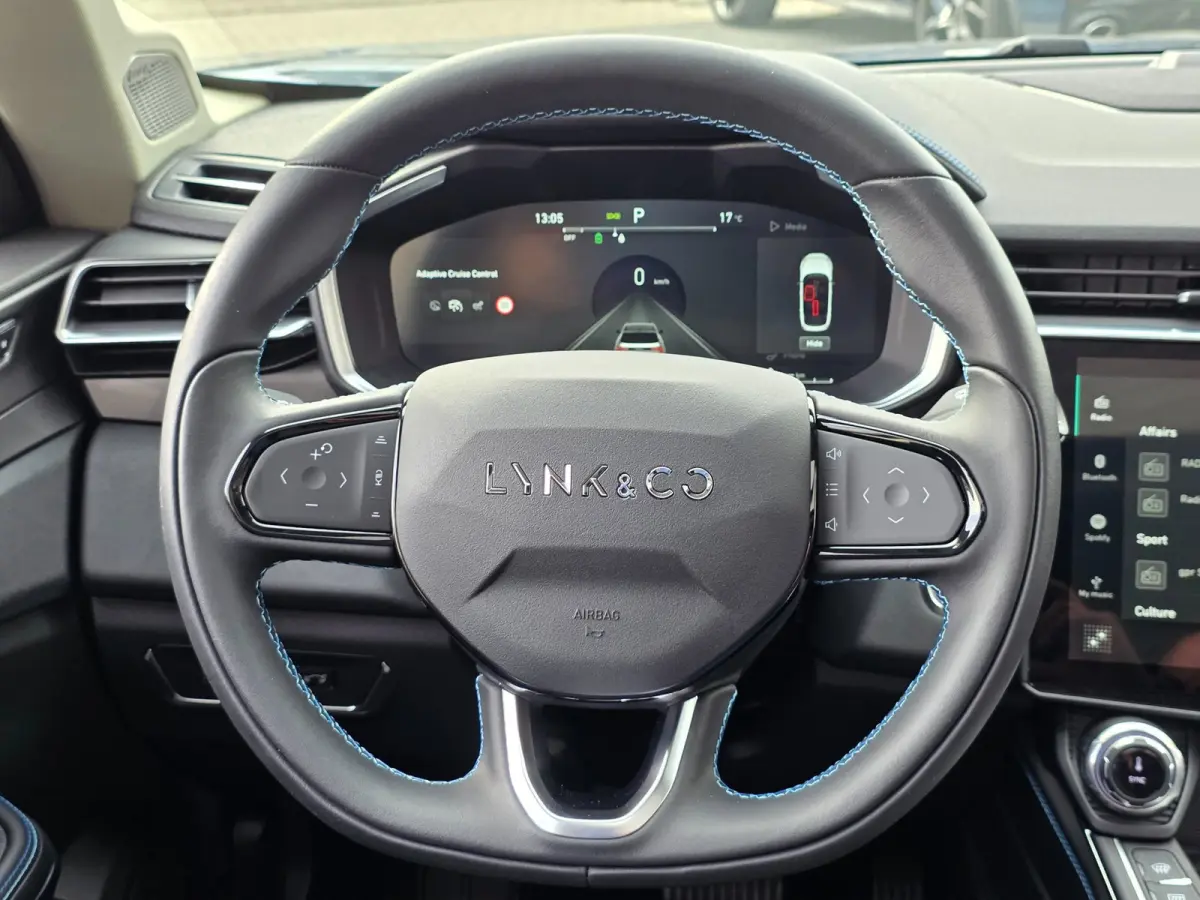 1.5 Black Edition Panoramadak|360° Camera|ACC|Stoelverwarming|Navi|Carplay
