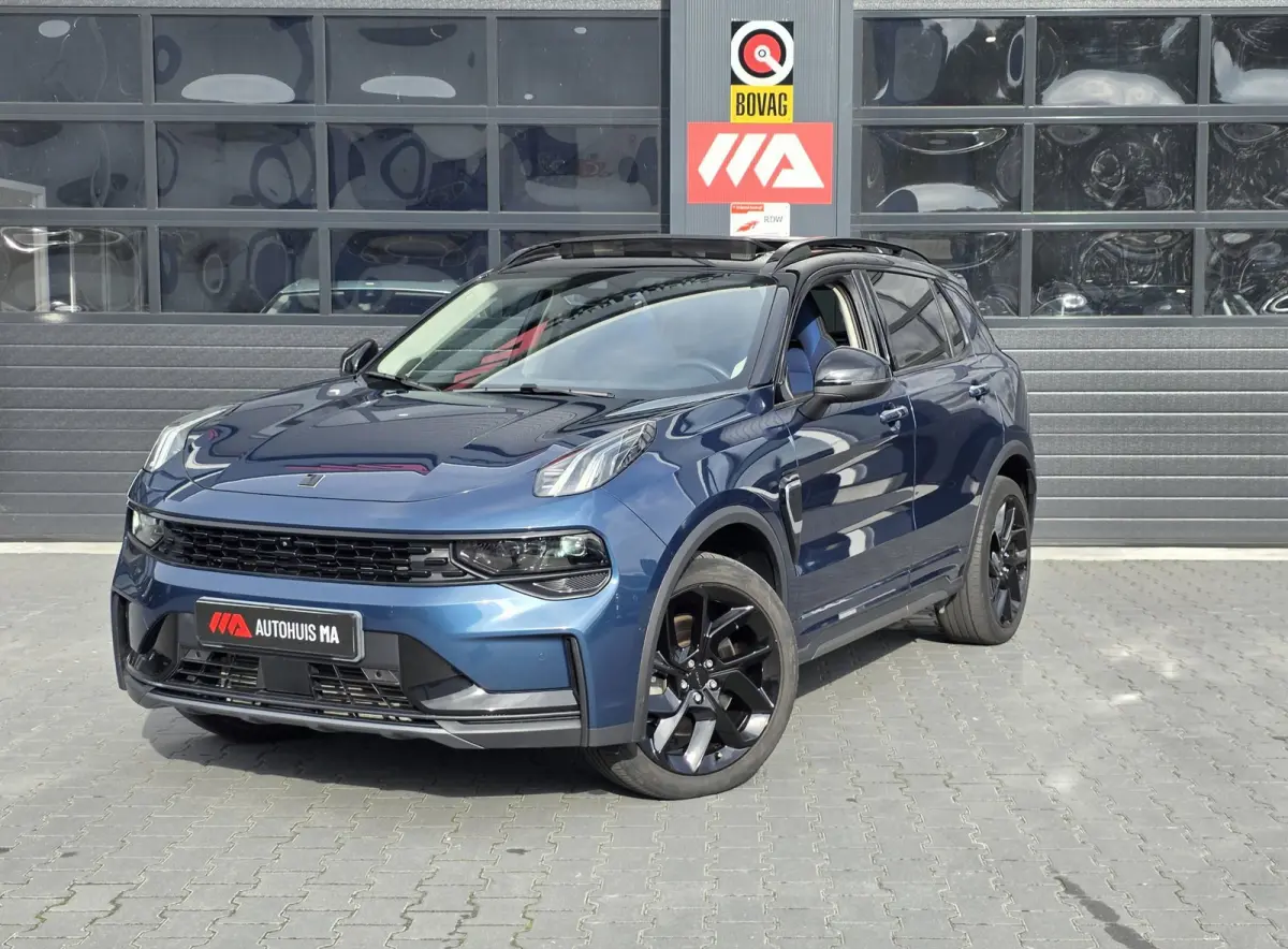 1.5 Black Edition Panoramadak|360° Camera|ACC|Stoelverwarming|Navi|Carplay