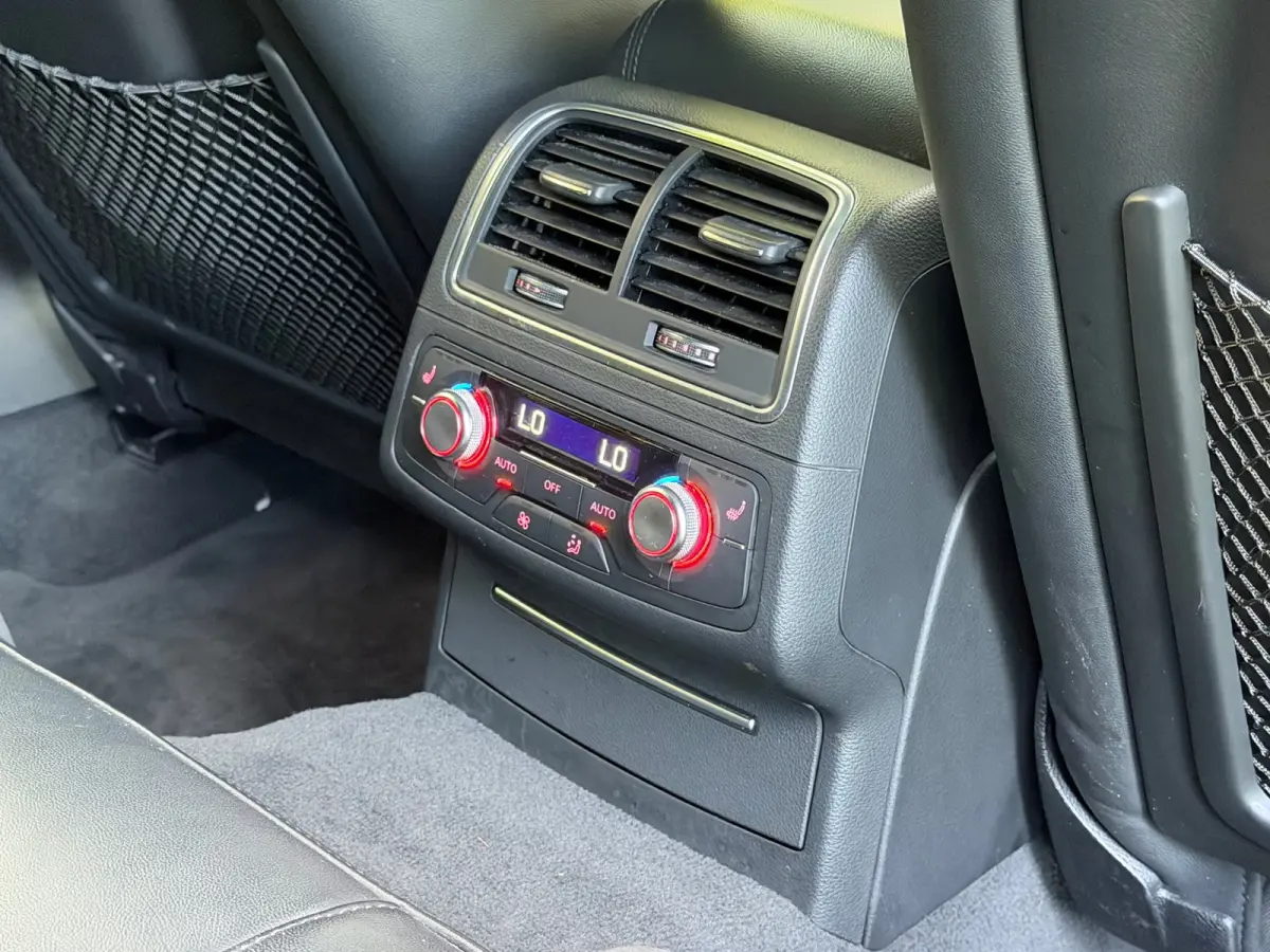 C7 Facelift| Keramisch | Schaalstoelen | Carbon | Matrix | Panoramadak