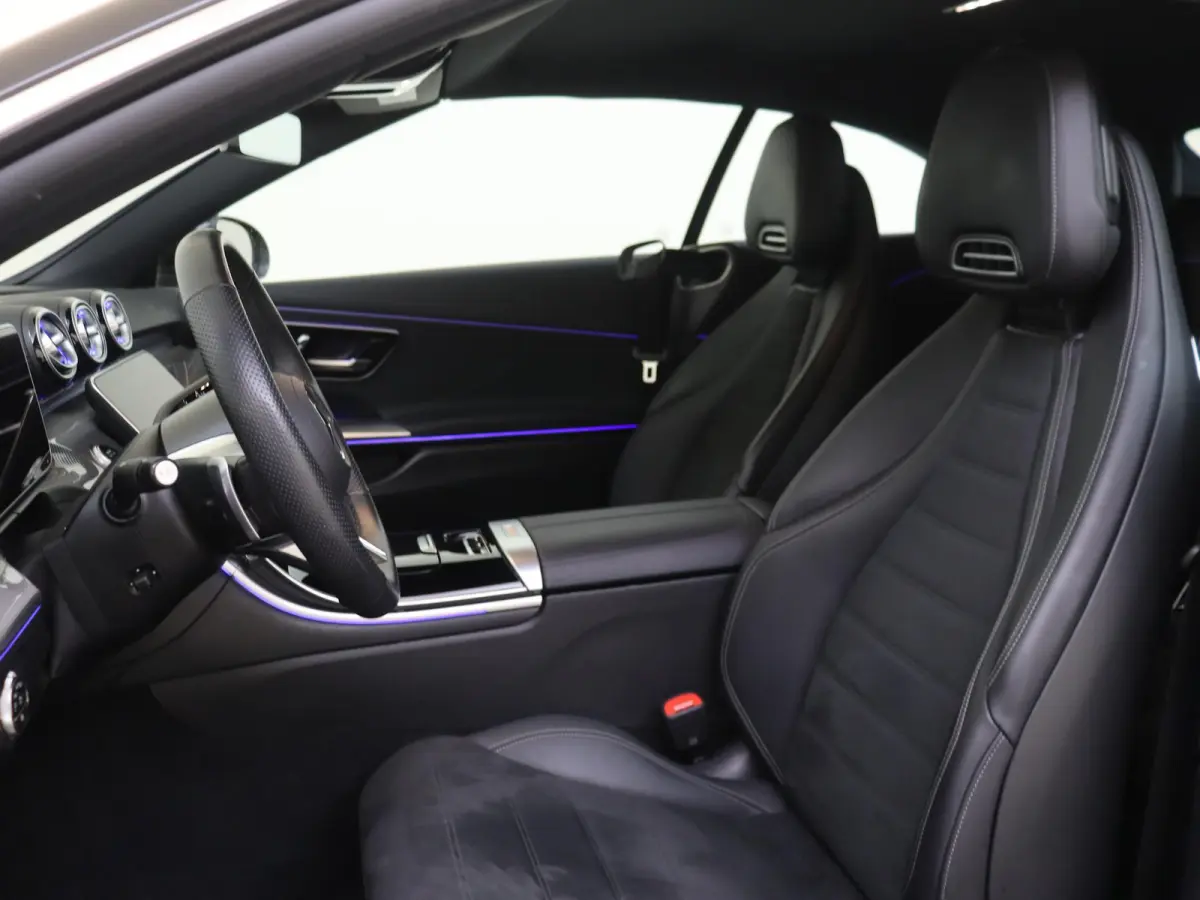 180 AMG Line / 20 inch/ Memory/ Sfeerverlichting/ AIRCAP/ AIRSCARF