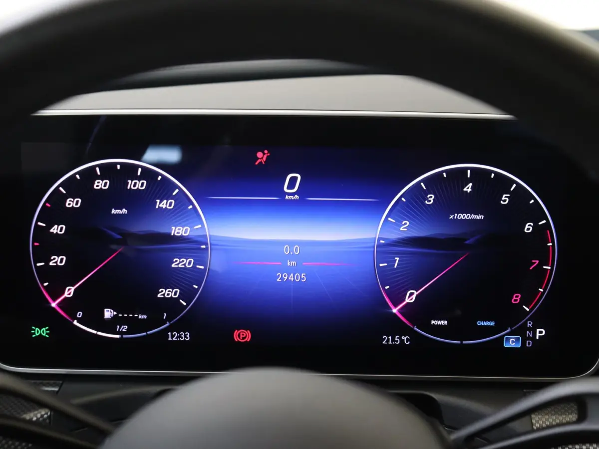 180 AMG Line / 20 inch/ Memory/ Sfeerverlichting/ AIRCAP/ AIRSCARF