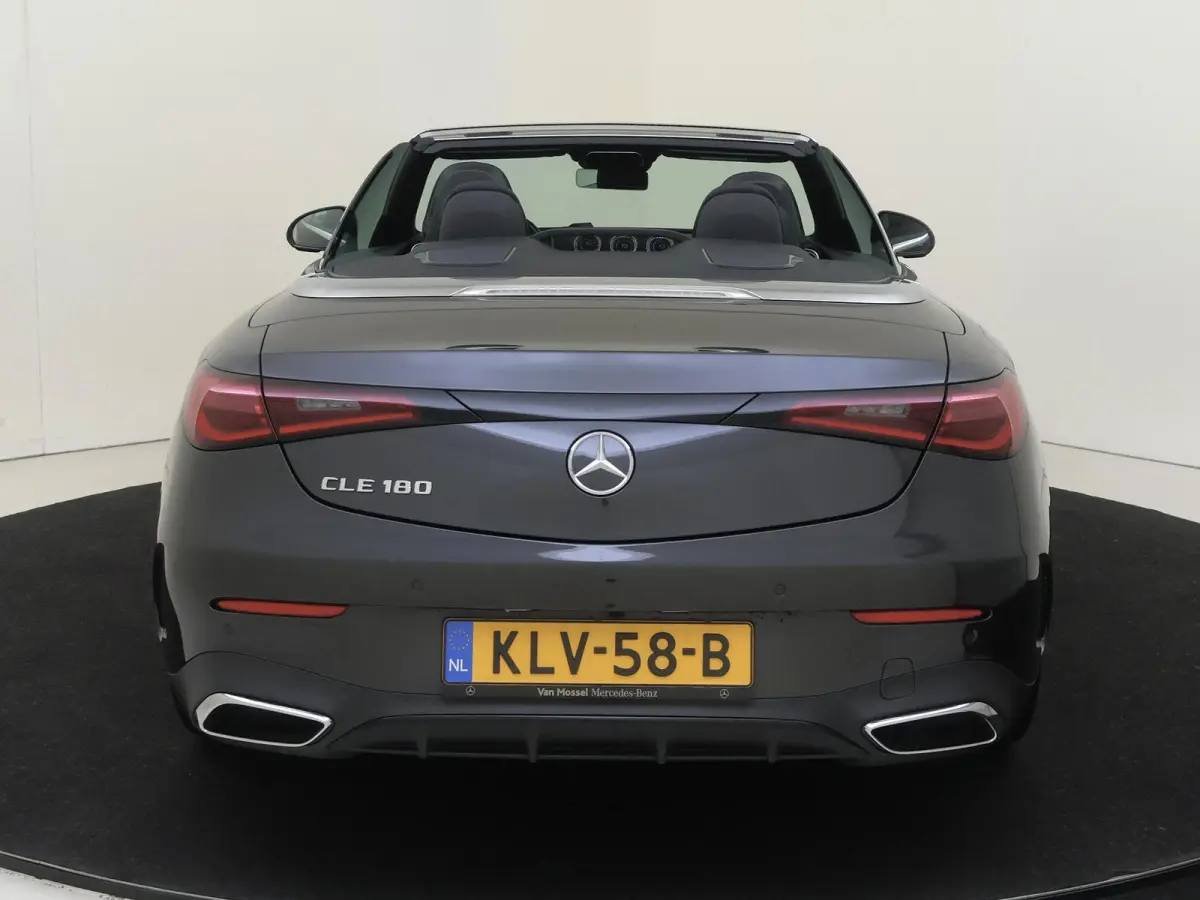 180 AMG Line / 20 inch/ Memory/ Sfeerverlichting/ AIRCAP/ AIRSCARF