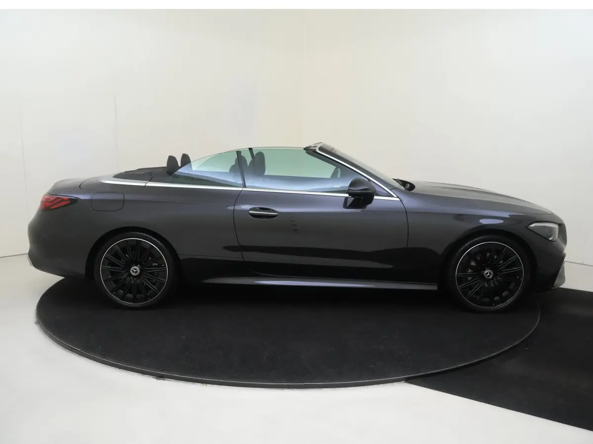 180 AMG Line / 20 inch/ Memory/ Sfeerverlichting/ AIRCAP/ AIRSCARF