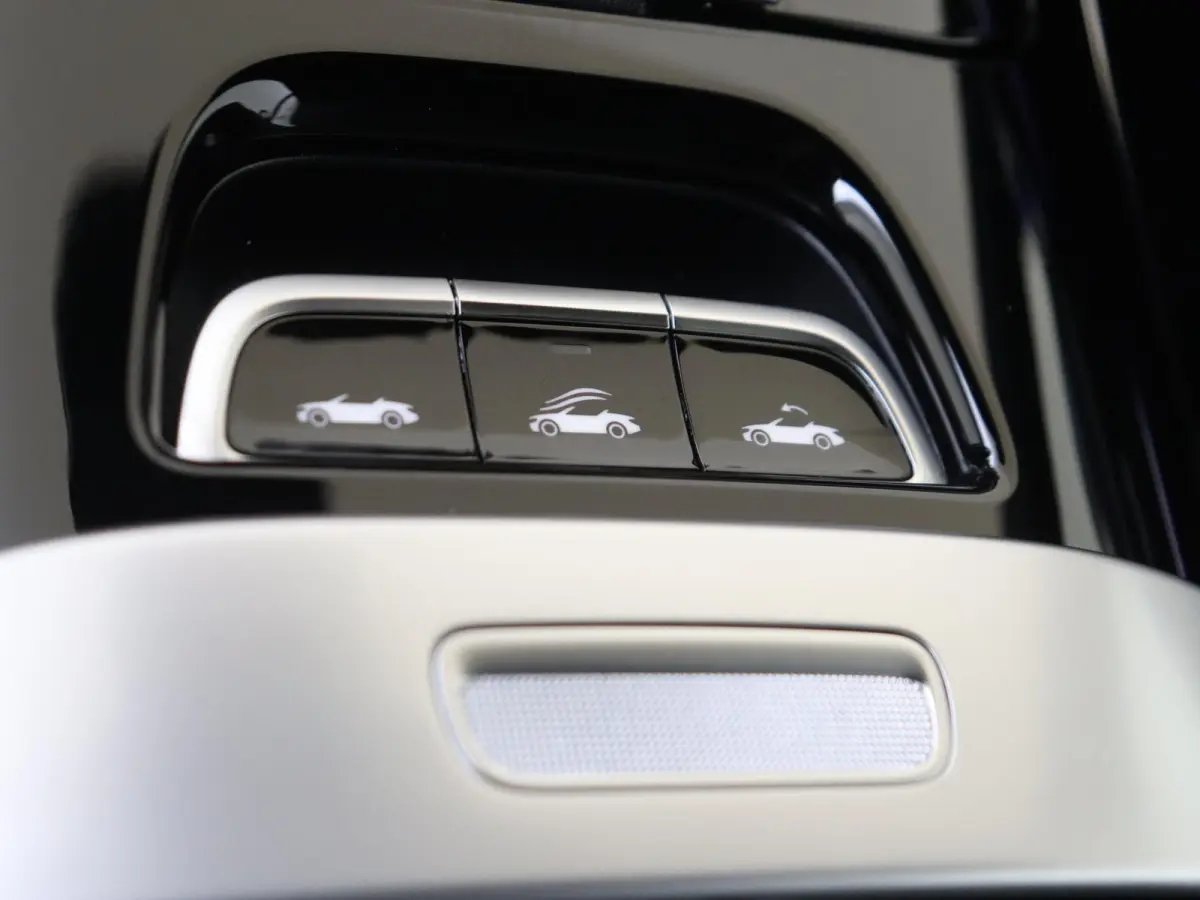180 AMG Line / 20 inch/ Memory/ Sfeerverlichting/ AIRCAP/ AIRSCARF