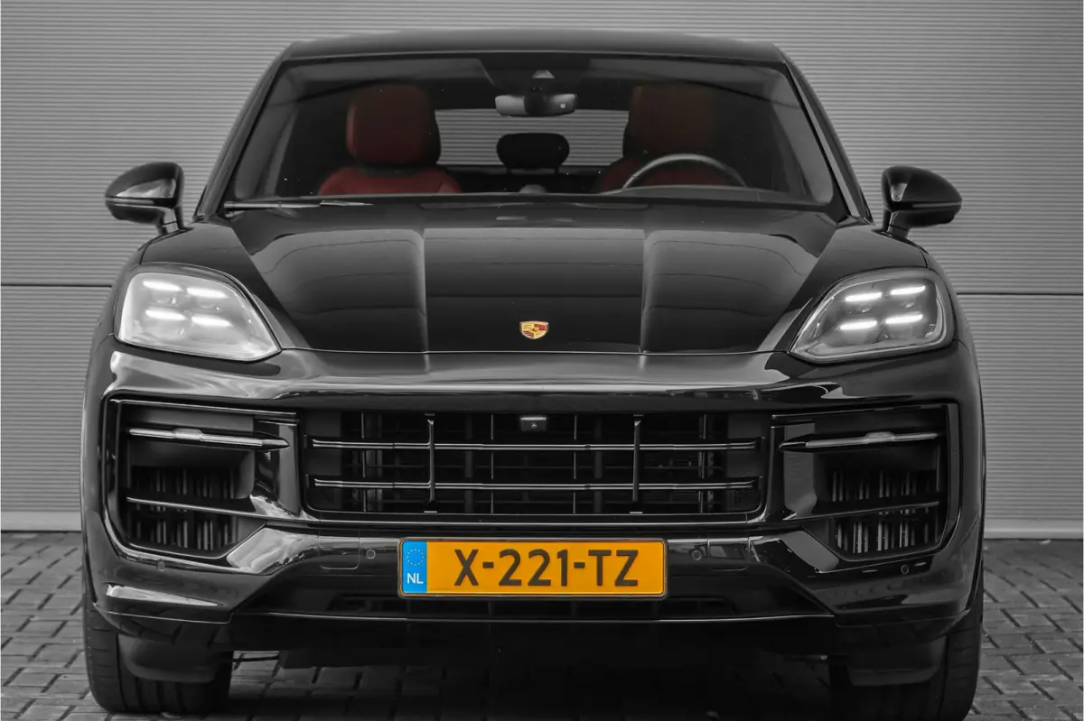 3.0 E-Hybrid Nieuw Model Sport Design & Chrono Trekhaak Stoelventilatie 21"