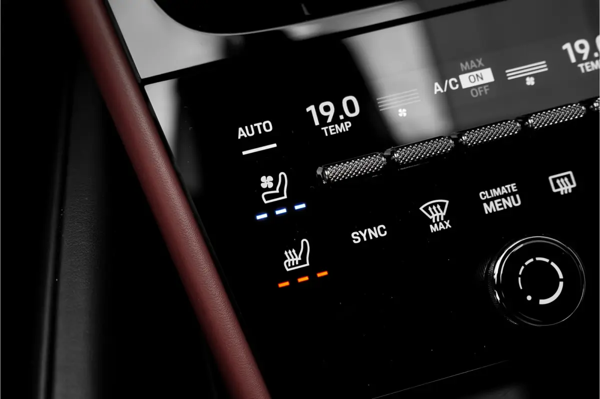 3.0 E-Hybrid Nieuw Model Sport Design & Chrono Trekhaak Stoelventilatie 21"