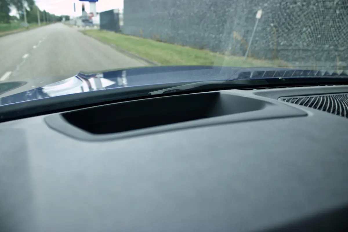 BMW 3-Serie 330e High Ex | M Sport - Laser - Pano - HUD - HK
