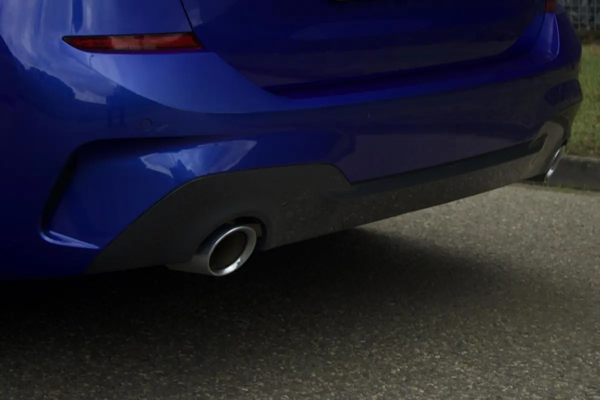 BMW 3-Serie 330e High Ex | M Sport - Laser - Pano - HUD - HK