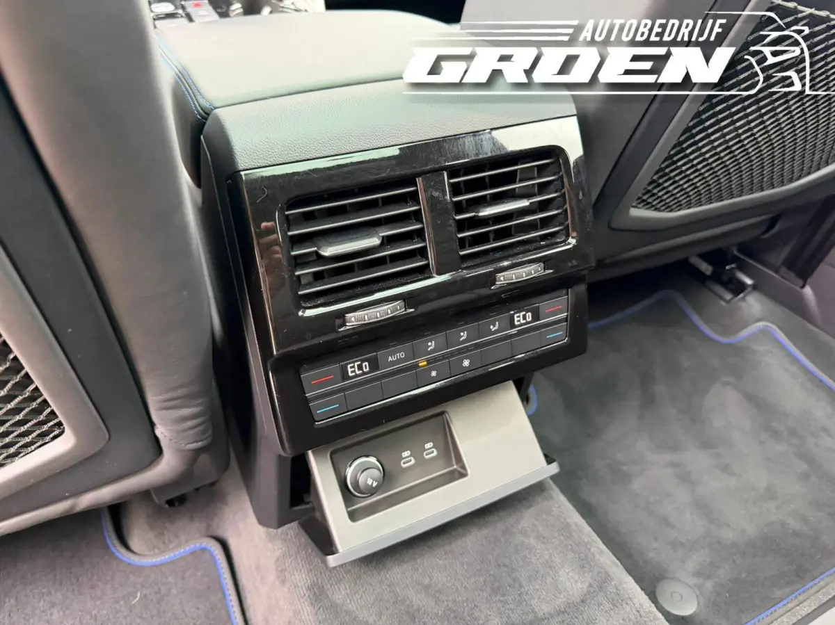 3.0 TSi 4MOTION R-LINE PANO|HUD|UCHT|TREK