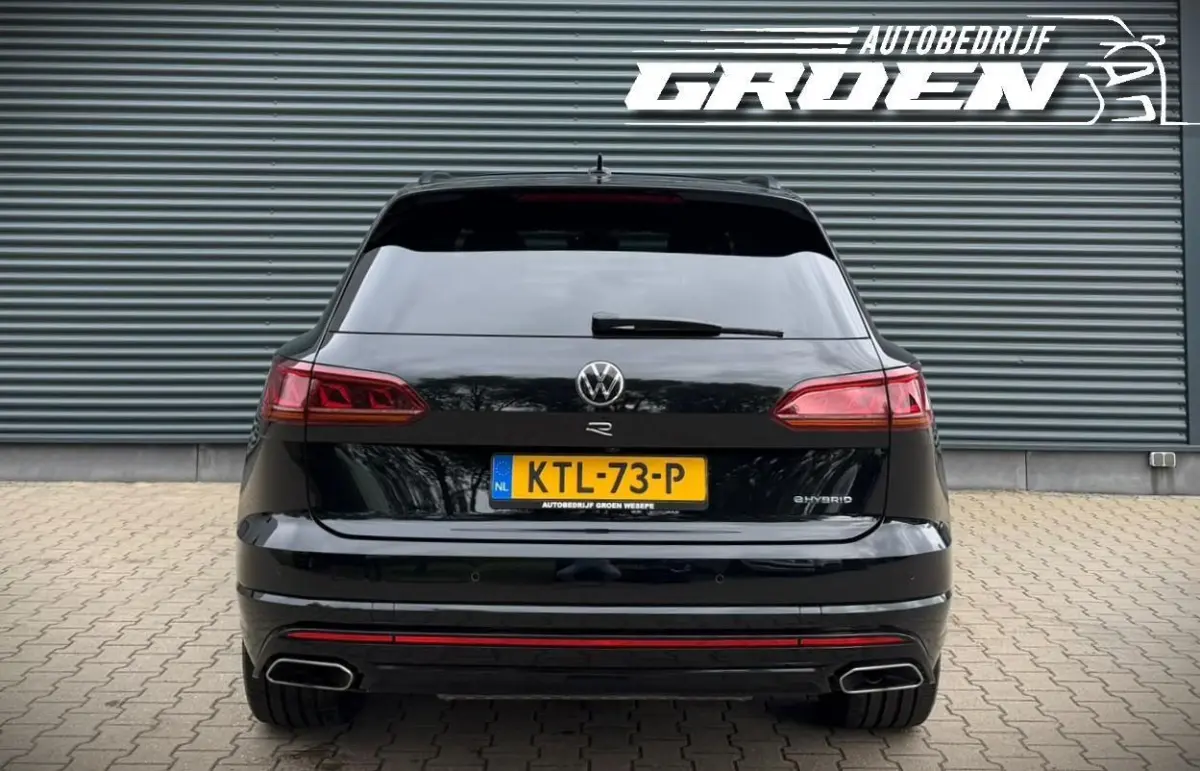 3.0 TSi 4MOTION R-LINE PANO|HUD|UCHT|TREK