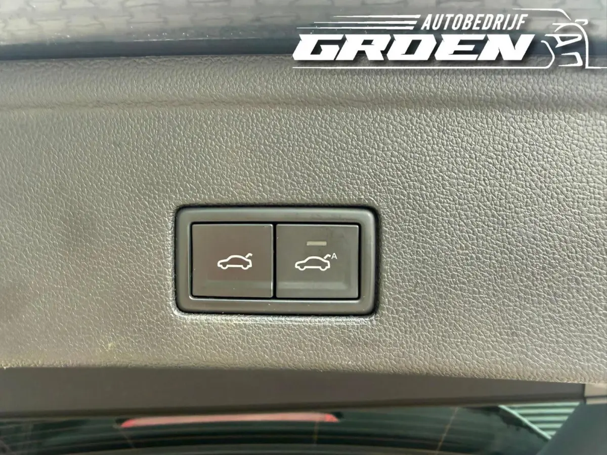 3.0 TSi 4MOTION R-LINE PANO|HUD|UCHT|TREK
