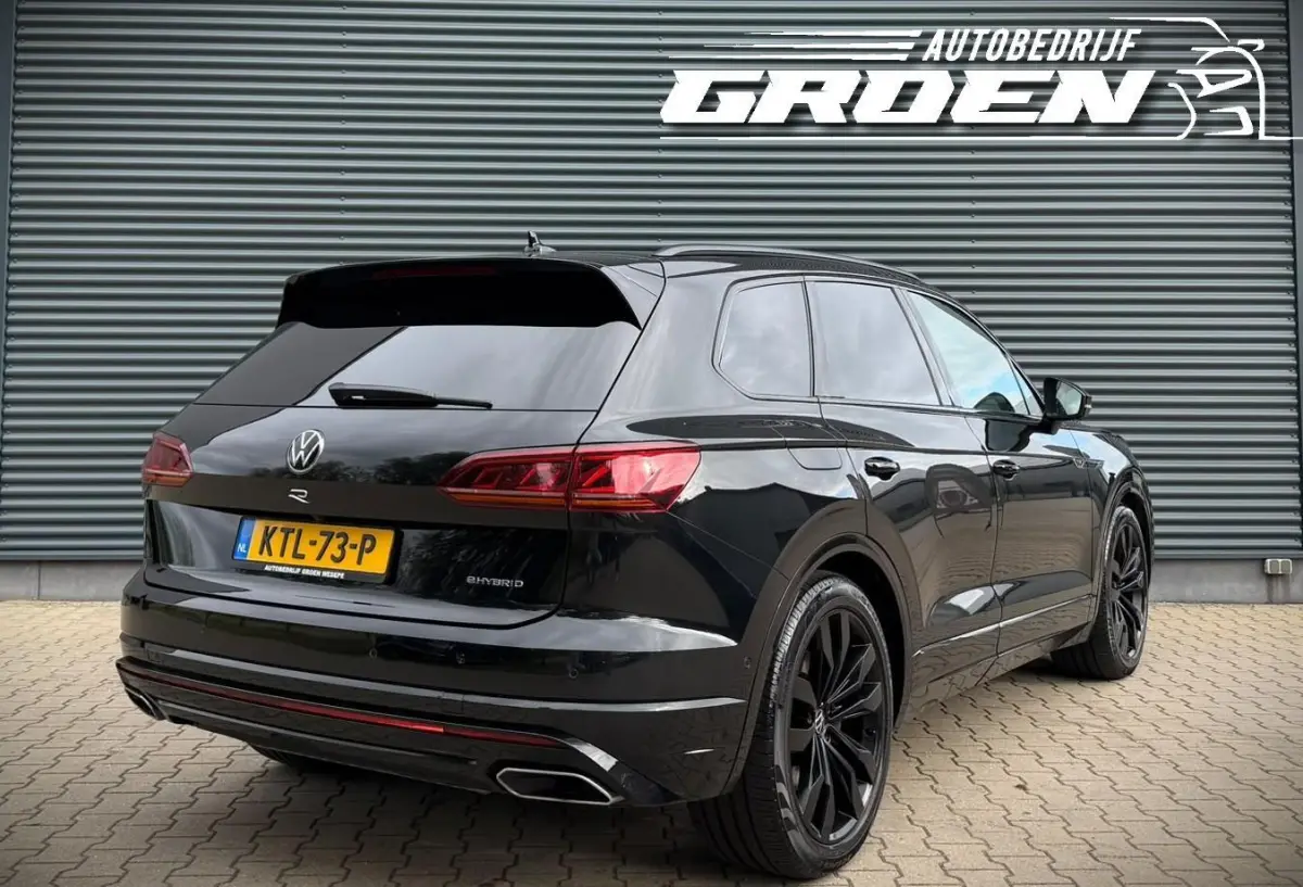 3.0 TSi 4MOTION R-LINE PANO|HUD|UCHT|TREK