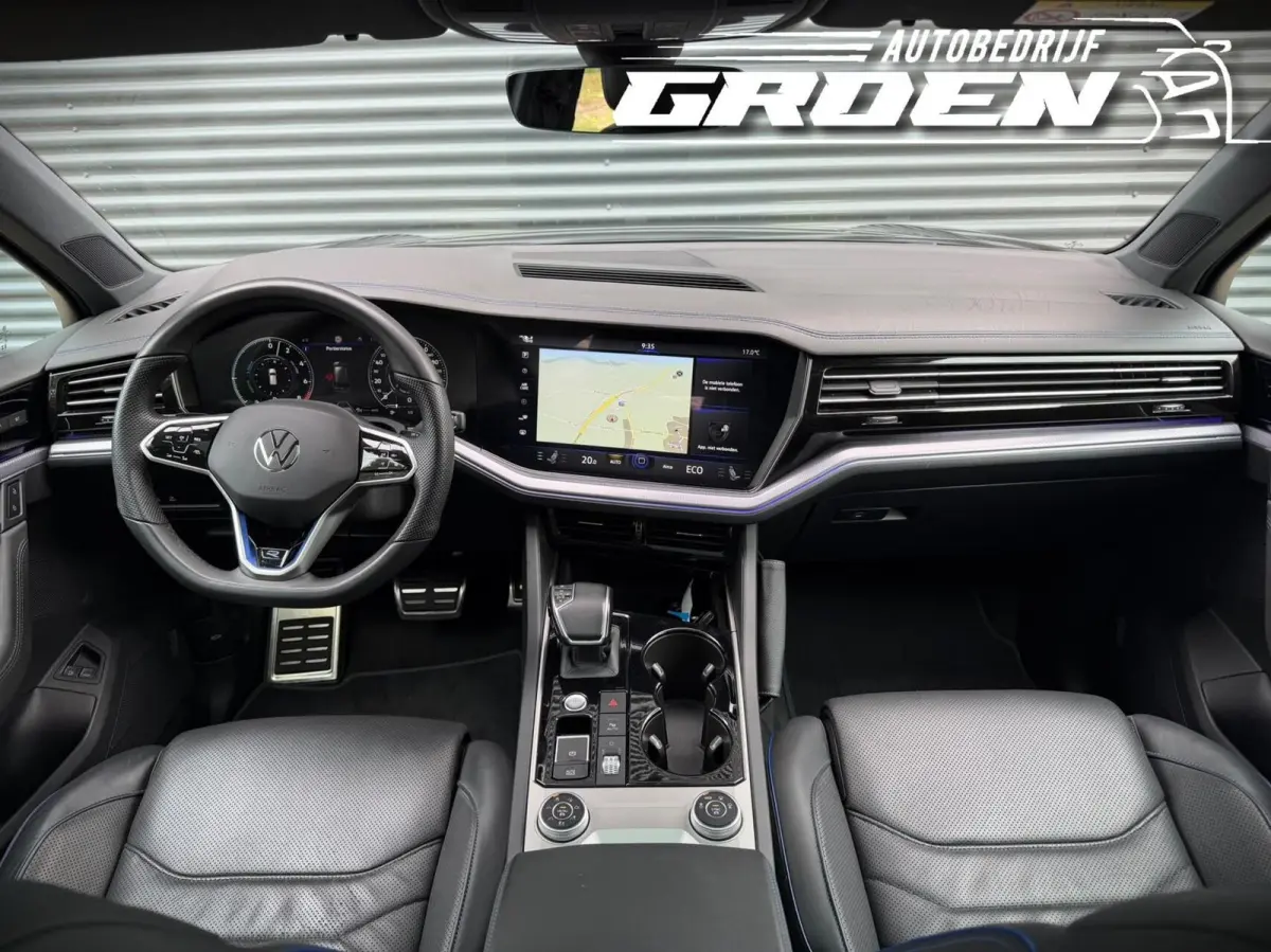 3.0 TSi 4MOTION R-LINE PANO|HUD|UCHT|TREK