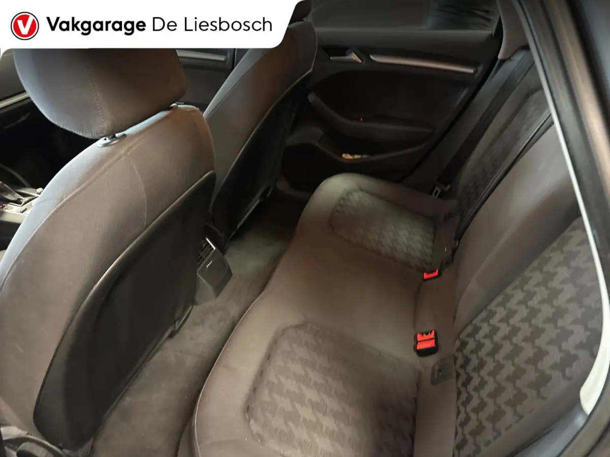 1.6 TDI Ambition Pro Line S/navi/standkachel/boeken/afn trekhaak/