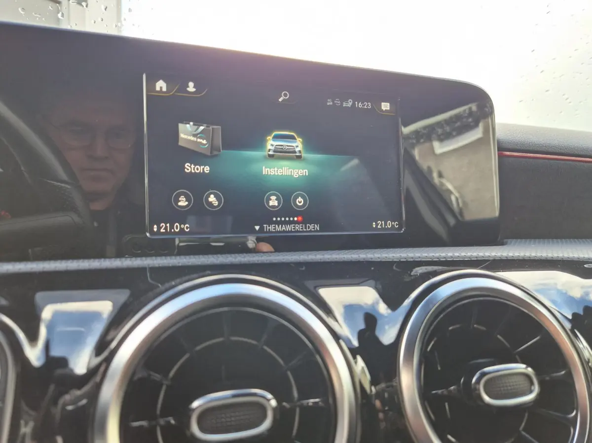 200 Business Solution AMG 12MND BOVAG GAR|APPLE/ANDROID|CAMERA|ECC|