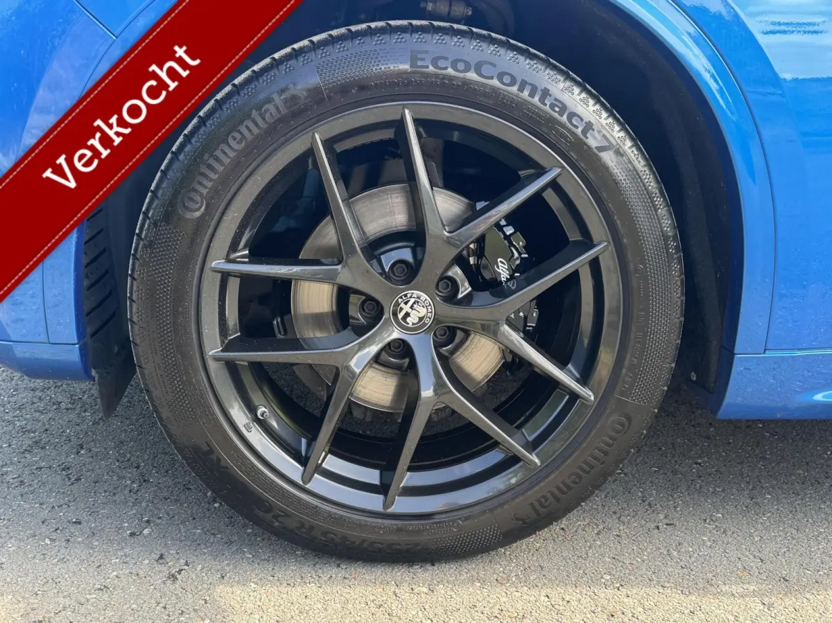 2.0t Q4 Veloce my21, Pano, 20 inch, Misano