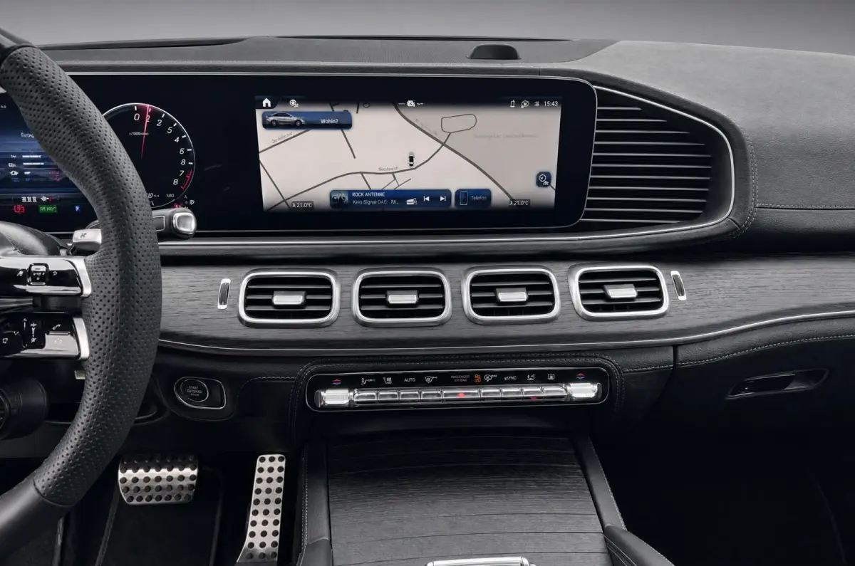 AMG 53 Hybrid 4MATIC+ Night Edition Premium Plus LUCHTVERING / TREKHAAK / BURMESTER / FULL BLACK