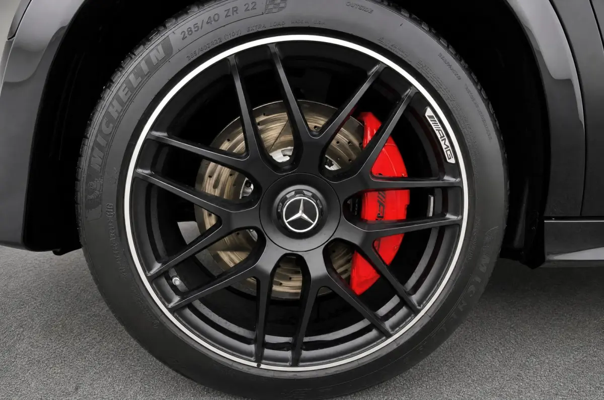 AMG 53 Hybrid 4MATIC+ Night Edition Premium Plus LUCHTVERING / TREKHAAK / BURMESTER / FULL BLACK