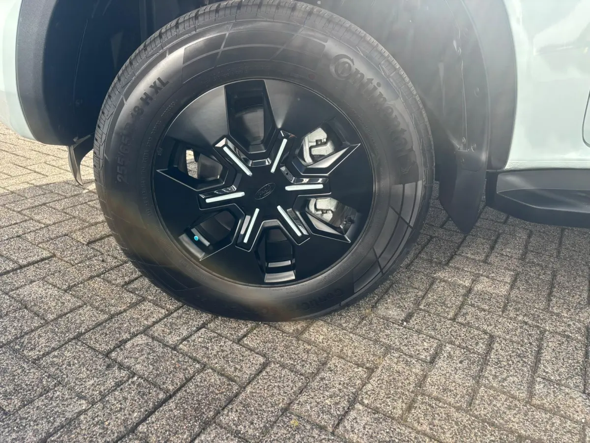 Stormtrak 2.3 PHEV | UIT VOORRAAD LEVERBAAR | Power Roller Top | Trekhaak | 0,99% Financial lease
