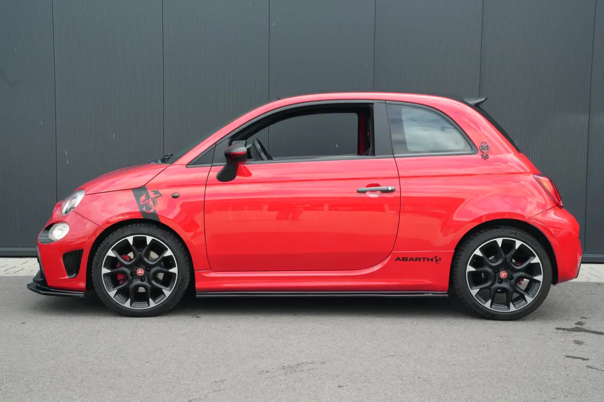 Abarth 595 145pk 1.4 T-Jet | Beats premium soundsysteem | Carbon delen | Carbonafwerking interieur