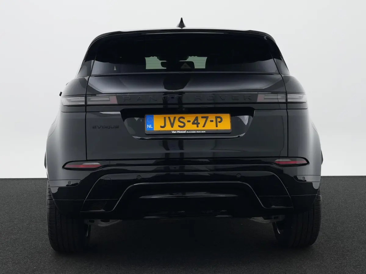 1.5 P270e PHEV Business Dynamic Edition | Cold Climate Pack | Black Exterior Pack | Elektrische Trekhaak |